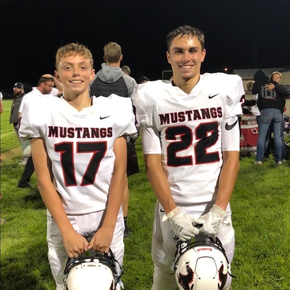 Meet your Posher, Heidi - Picture 3 of 4